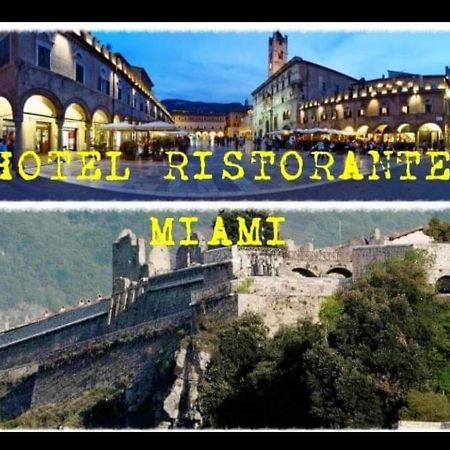 Hotel Miami Civitella Del Tronto Esterno foto